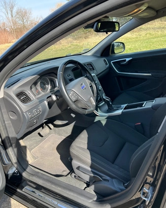 Volvo V60 cena 39950 przebieg: 172500, rok produkcji 2014 z Katowice małe 92